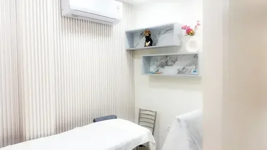 skin specialist in laxmi nagar